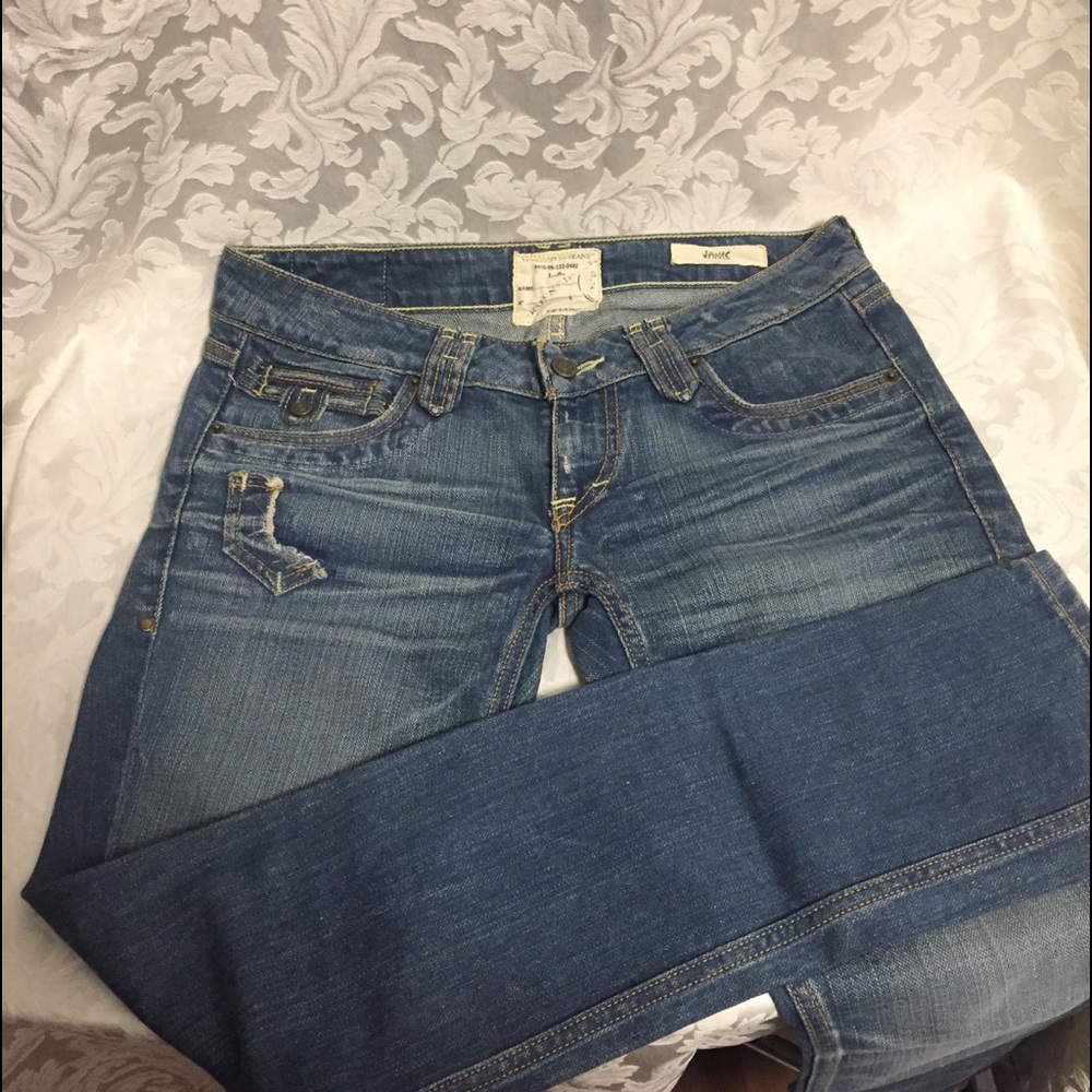 Jeans